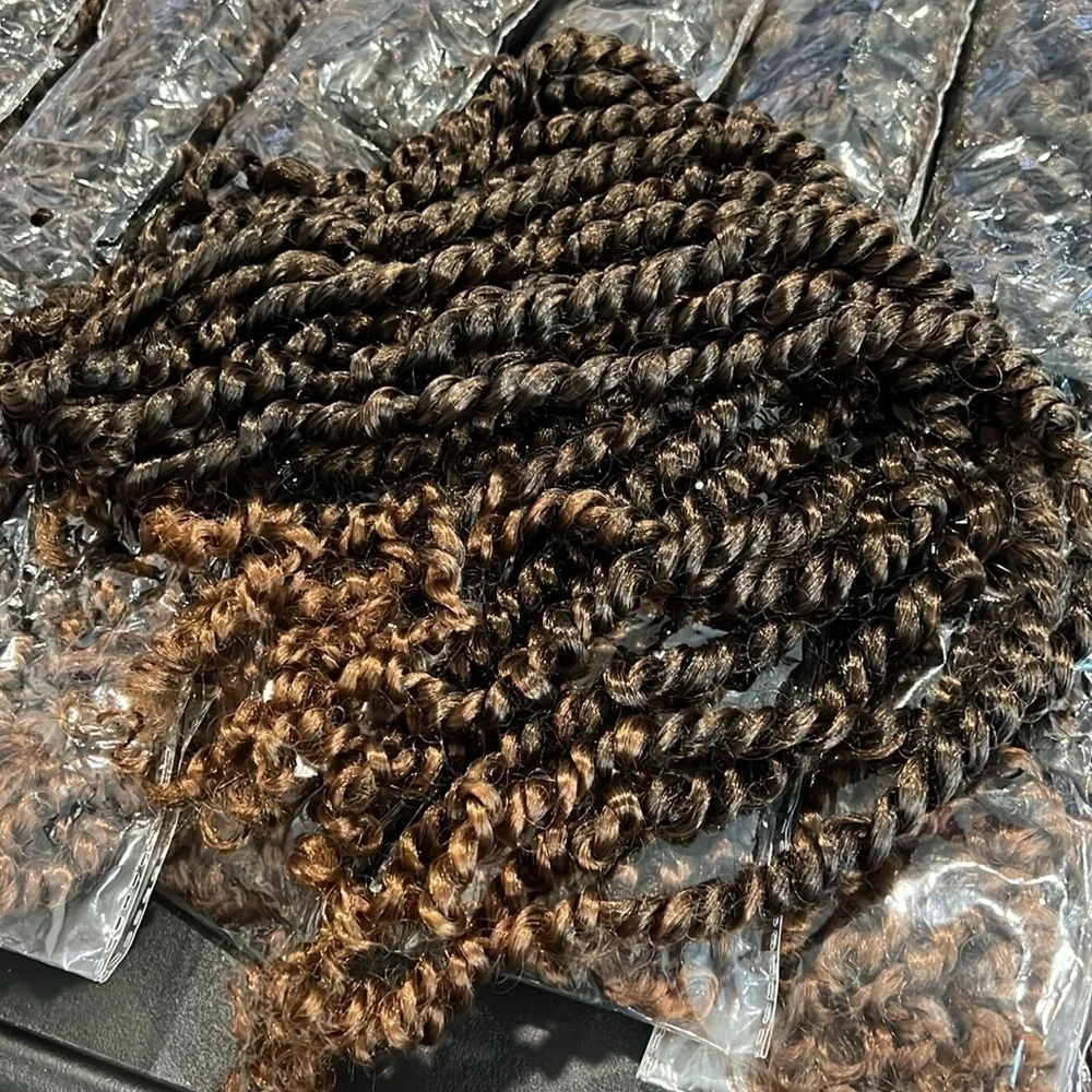 18” Passion Twist Crochet Hair‎ Extensions Nat Black with Brown 1B/30 8pks #MC8